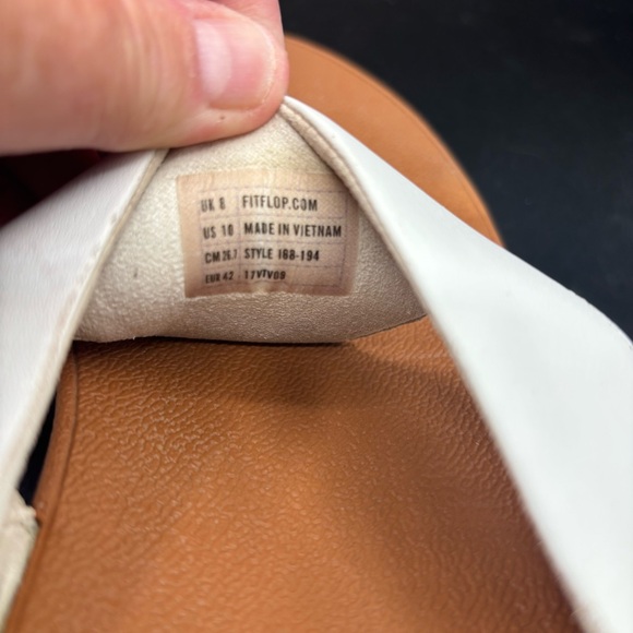 FitFlop Womens Lulu Toe Post Strap Leather Sandals Flip Flop White Brown Size 10